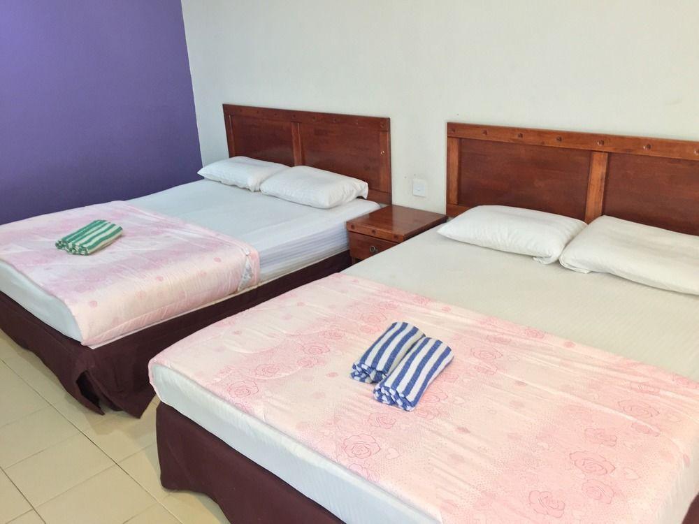 Adina Drive In Motel Лангкави Экстерьер фото